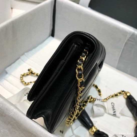 First Bag Ru CHANEL WALLET 0825